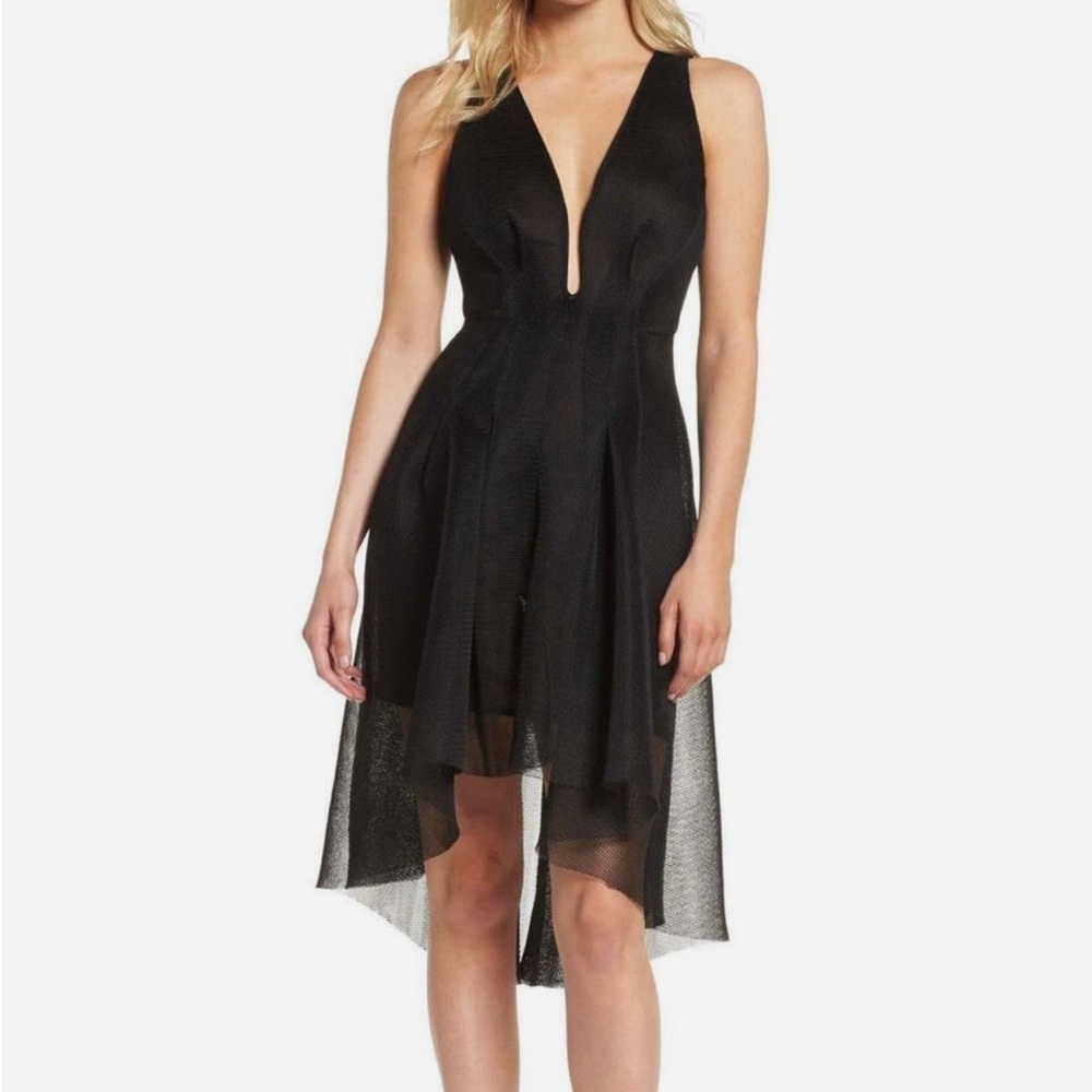NEW Elliatt black jewel dress
